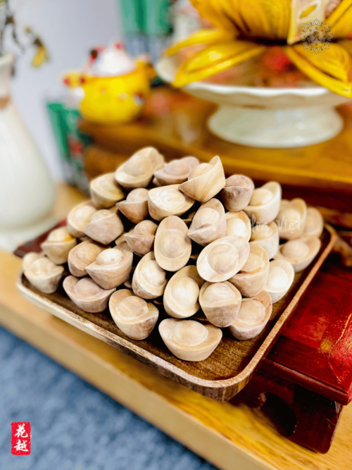 BÁT VÀNG GỖ ĐÀN HƯƠNG - KT 4.5X2.5X2